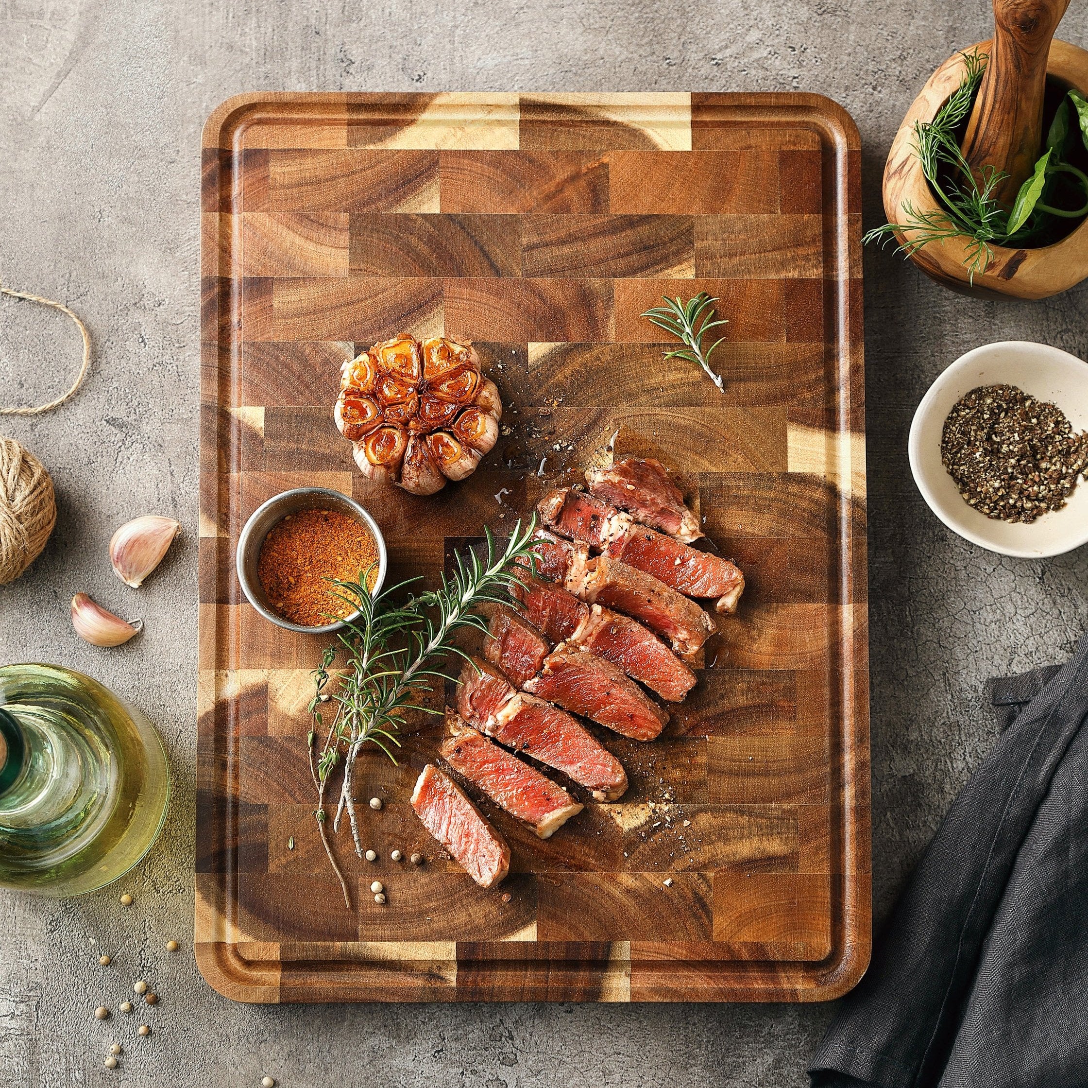 KIYOMI Cutting Board