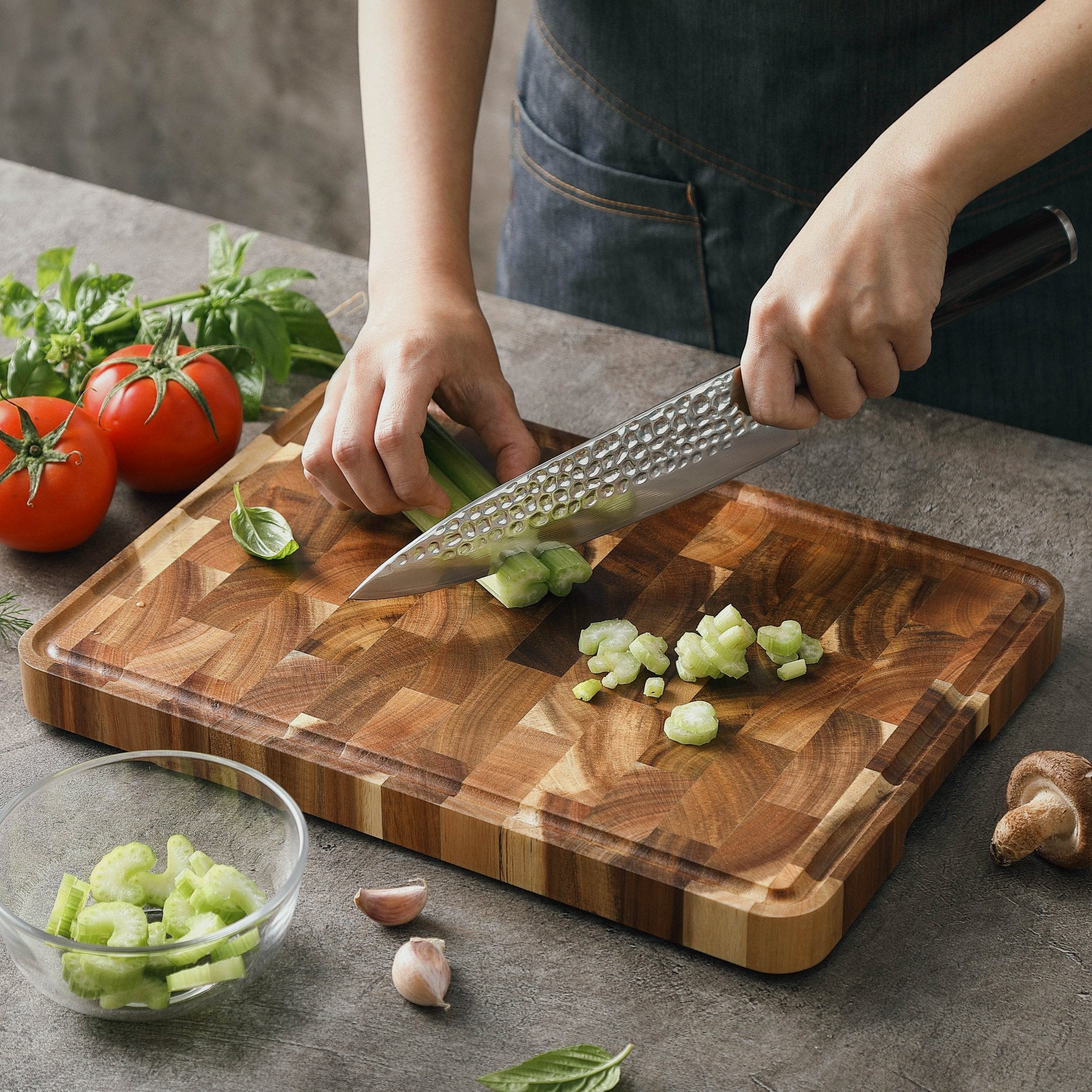 KIYOMI Cutting Board